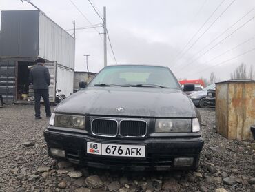 BMW: BMW 3 series: 1991 г., 1.8 л, Механика, Бензин, Седан