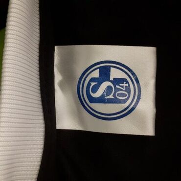 Majice: Dres real madrid, vel. Xl marka: real madrid veličina: xl materijal — 9