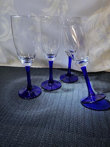 Čaše: Holandske nove vintaz case za vino. Case za vino staklo,kobaltno — 1