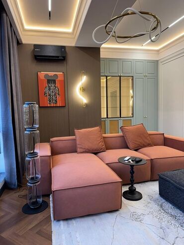 элитные дома в бишкеке: 2 комнаты, 79 м², Элитка, 7 этаж, Дизайнерский ремонт