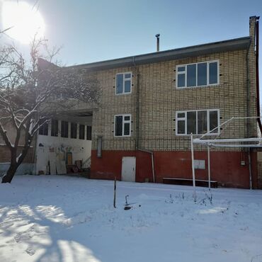 строительство бань: Дом, 350 м², 14 комнат, Собственник