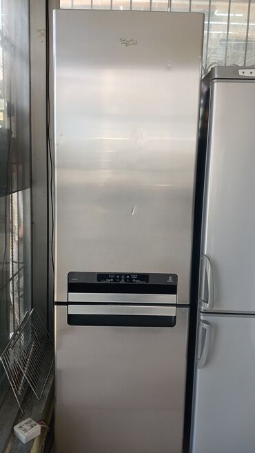 Soyuducular: İşlənmiş 2 qapılı Whirlpool Soyuducu Satılır, rəng - Boz, Təkərli
