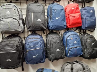 Sportske torbe i rančevi: Školske torbe ima nove modele samo 2300 din veličine 46x37 — 20