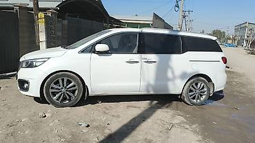 Kia: Kia Carnival: 2018 г., Минивэн — 2