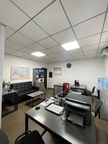 пескоструй в аренду: Сдаю Офис, 32 м², В административном здании