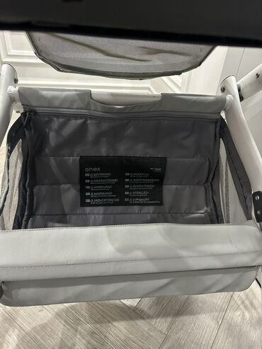 Araba-beşiklər: Çıxarıla bilən beşikli araba, Anex, İşlənmiş, Cins: Oğlan, Yaş: 30 ay, Ünvandan götürmə -da lalafo.az — 8 Araba-beşiklər: Çıxarıla bilən beşikli araba, Anex, İşlənmiş, Cins: Oğlan, Yaş: 30 ay, Ünvandan götürmə — 8