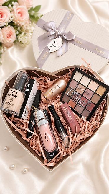 triko dest: Hədiyyəlik kosmetik qutular – zövqlə yığılmış gözəllik setləri — 6