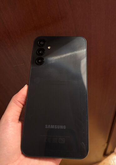 a 20 s: Samsung Galaxy A24 4G, 128 GB, rəng - Qara, Qırıq, Sensor, Barmaq izi