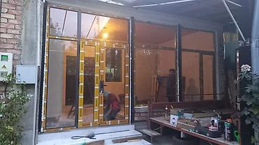 led matrix panel: Панорамное остекление фасада с входной дверью. - Конструкция — 3