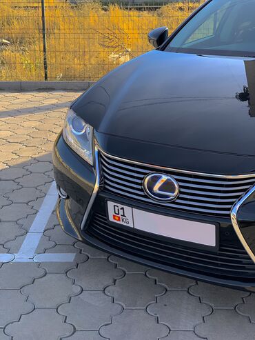 Lexus: Lexus ES: 2014 г., 2.5 л, Типтроник, Гибрид, Седан