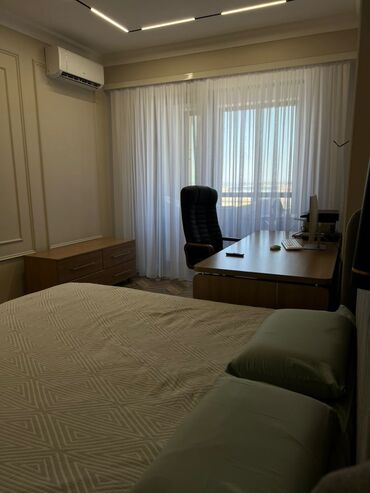 Продажа квартир: 3 комнаты, 122 м², Элитка, 10 этаж, Дизайнерский ремонт — 17