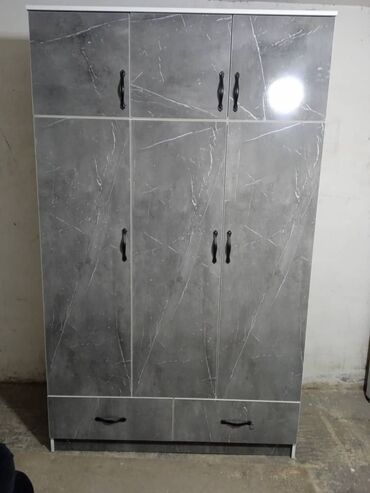 Шкафы для одежды: Шкафы 3 х дверные есть все расцветки хорошие качества размеры — 12