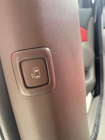 kia sorento disk: Kia Carnival miniven - Korpus rəngi: qara, qara rəngli disklər - — 9