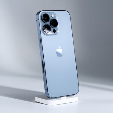 Apple iPhone: IPhone 13 Pro, Б/у, 128 ГБ, Sierra Blue, Зарядное устройство, Защитное стекло, Чехол, 82 %