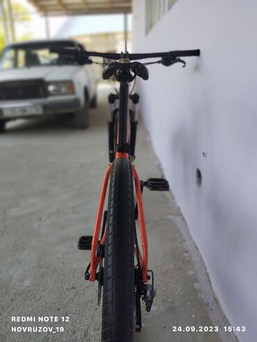 İdman velosipedləri: İşlənmiş Trek velosipedi Trek, 28", sürətlərin sayı: 16, Pulsuz çatdırılma — 8