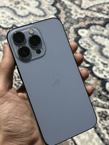 Apple iPhone: IPhone 13 Pro, Б/у, 128 ГБ, Синий, Защитное стекло, Чехол, 74 %
