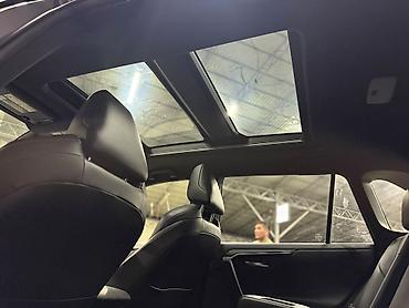 Scion: Toyota RAV4: 2022 г., 2.5 л, Вариатор, Гибрид, Кроссовер — 5