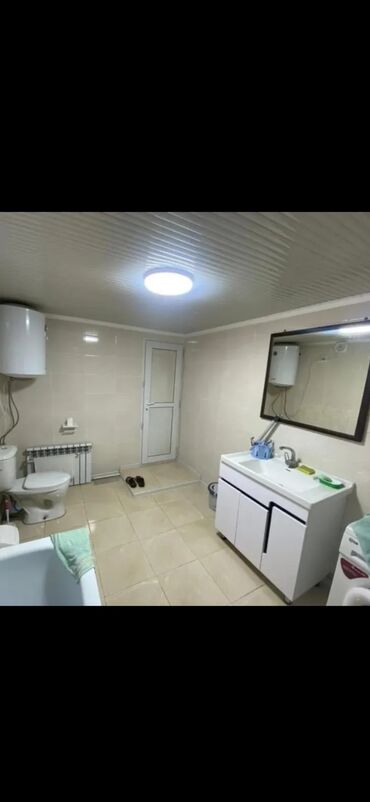 дом гостиничного типа: 65 м², 3 комнаты, Парковка, Забор, огорожен