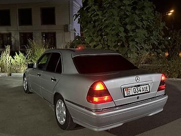 i5 12400f: Mercedes-Benz C-Class: 1998 г., 1.8 л, Механика, Бензин, Седан — 3