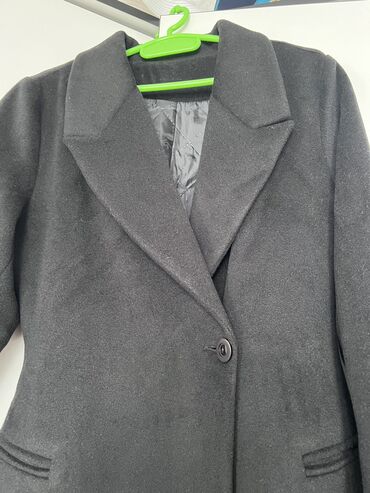стеганое пальто мужское: Продается пальто новая. Ткань Дубай но сшили здесь . Для высоких