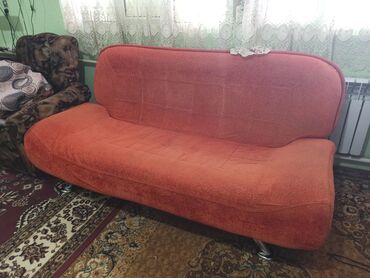 Раскладные диваны: Раскладной диван, Б/у, Двухстворчатая