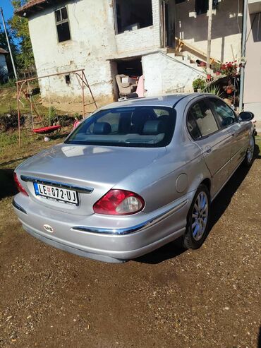 Jaguar: Jaguar X-type: 2 l | 2004 г. 27000 km Hečbek na lalafo.rs — 9 Jaguar: Jaguar X-type: 2 l | 2004 г. 27000 km Hečbek — 9
