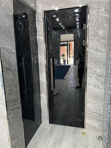 Стеклянные двери на заказ: Стеклянная дверь на заказ, Межкомнатная, Для частного дома, Одностворчатая, Распашная, Гарантия, Бесплатный замер, Бесплатная доставка — 15