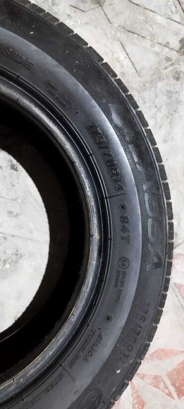 Təkərlər: Şin Lassa 175 / 70 / R 14