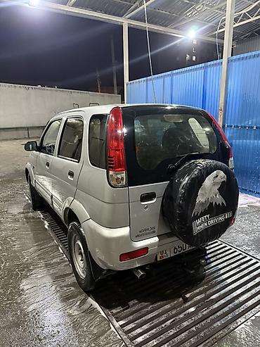 дайхатсу 2001: Daihatsu Terios: 2003 г., Механика, Бензин, Внедорожник — 3