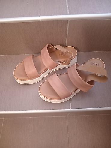 skechers beograd: Ženske sandale sa platformom - Model: sandale sa dva široka kaiša — 1