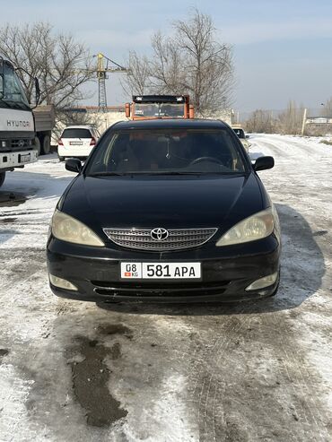 Toyota: Toyota Camry: 2003 г., 2.4 л, Механика, Бензин, Седан