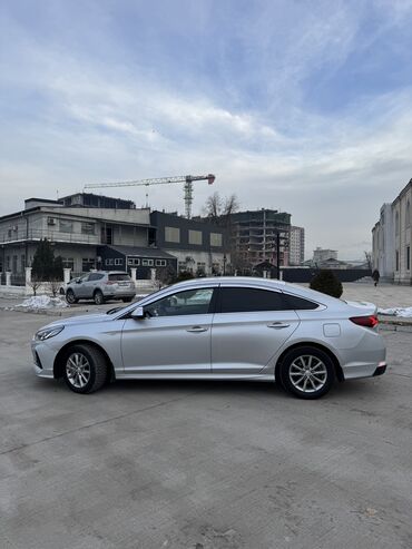 Hyundai: Hyundai Sonata: 2021 г., 2 л, Типтроник, Газ, Седан — 4