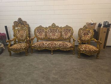 Stilske garniture: Luksuzni barokni set garniture za sedenje – 3 dela - Sastav: trosed — 1