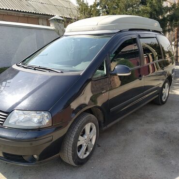 фольксваген tiguan: Volkswagen Sharan: 2010 г., 1.9 л, Механика, Дизель, Минивэн