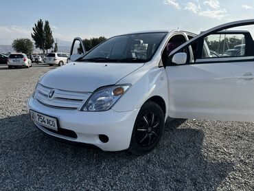 аварийный хонда срв: Компактный хэтчбек Toyota Ist (5 дверей), белый цвет. Кузов и