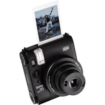 фот фокус: Instax Mini 99 — ретро-камера моментальной печати с управлением