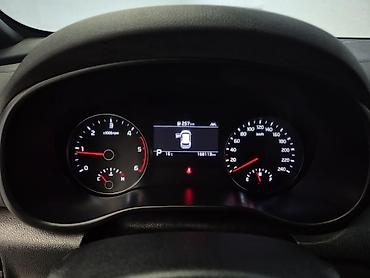 Kia: Kia Sportage: 2021 г., Кроссовер — 6