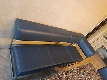 bag evleri dizayn: Masa yüzeyi və dizaynı: Masanın üstü tünd qəhvəyi və krem tonlarında — 1