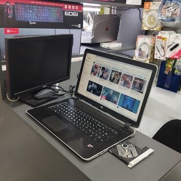 Ford: İşlənmiş HP Pavilion, 17.3 ", AMD A8, 256 GB, Ödənişli çatdırılma, Rayonlara çatdırılma, Ünvandan götürmə