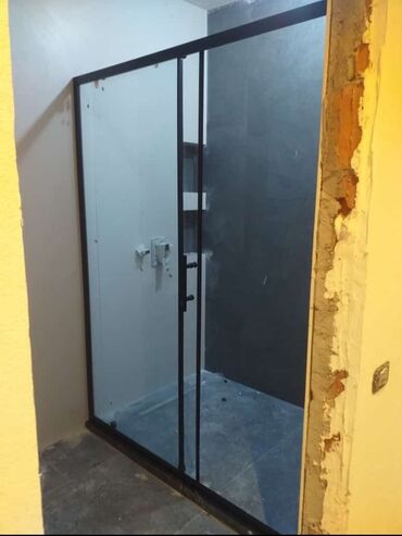 Duş kabinaları, arakəsmələr: Yeni Arakəsmə, Pulsuz çatdırılma — 20