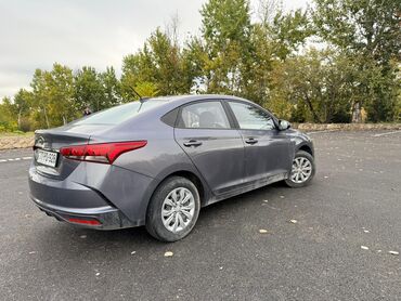 Hyundai: Hyundai Accent: 1.6 l | 2022 il Sedan — 3