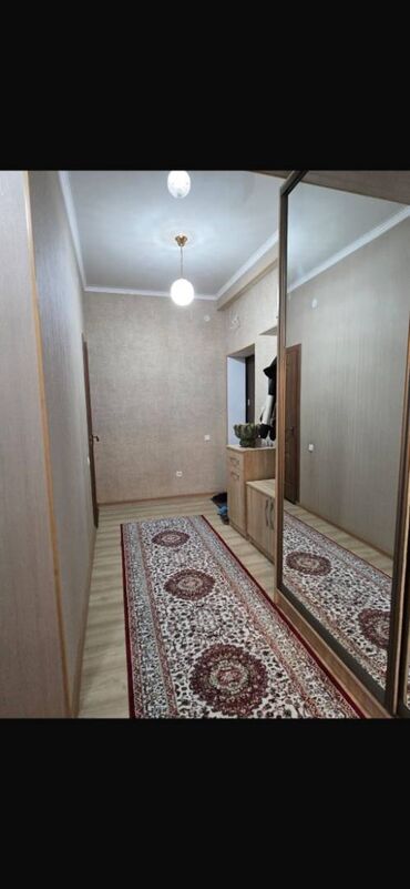 азия молл квартира: 2 комнаты, 72 м², Элитка, 8 этаж, Евроремонт