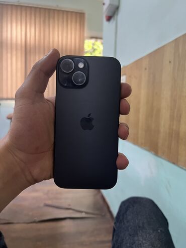 Apple iPhone: IPhone 15, 128 GB, Black Titanium