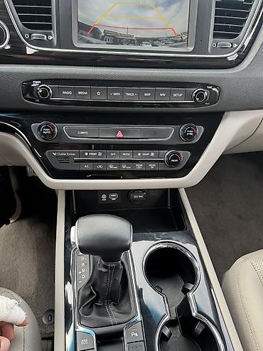 Kia: Kia Carnival: 2019 г., 2.2 л, Автомат, Дизель, Минивэн — 8