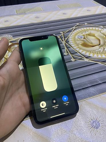 Apple iPhone: IPhone 11, Qara, Face ID — 4