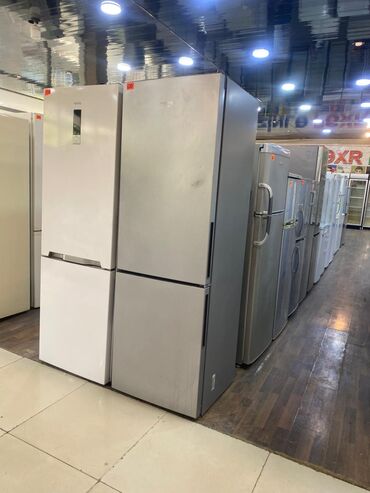 Soyuducular: 2 qapılı Indesit Soyuducu Satılır, rəng - Ağ
