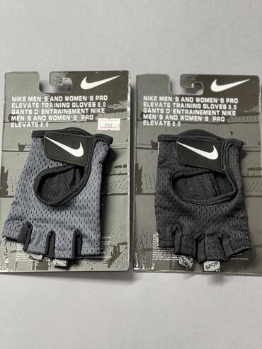 �������������� ���������������� ������ ������������: Перчатки Nike подходит как для тренировок так и для велоспорта Размер