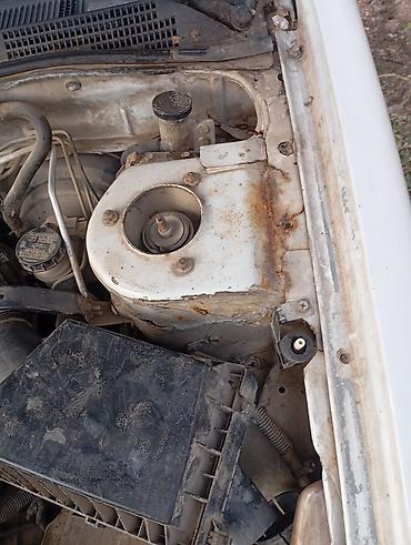 машина сатып алу: Nissan Primera: 2000 г., 1.8 л, Кол менен иштөөчү, Бензин, Седан — 5