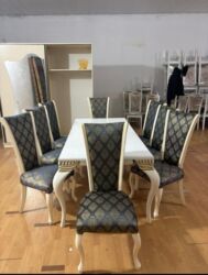 Qonaq otağı dəstləri: Masa 8 oturcaqla ideal veziyyetde Tecili satilir qiymet 550 azn