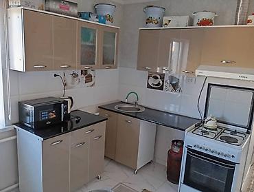 silver kitchen: Кухонный гарнитур с рабочей зоной и навесными шкафами - Комплектация — 1